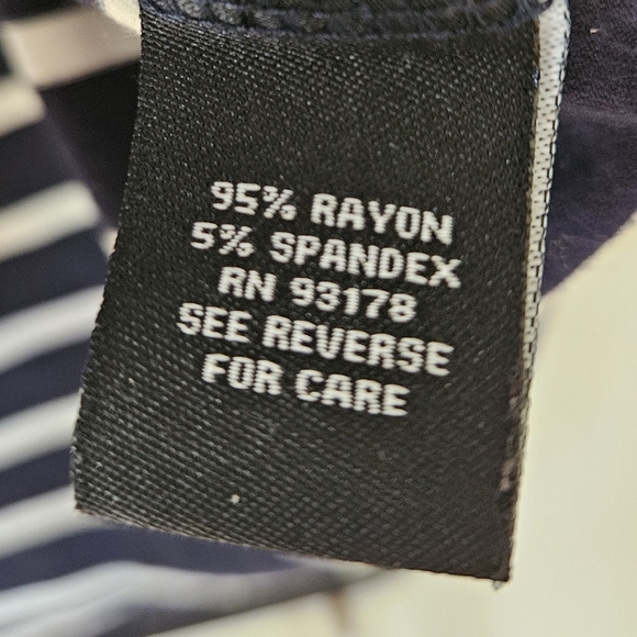 Premise XL women's short sleeve blue and white top - Picture 2 of 5